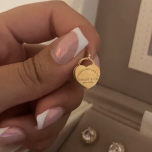 TIFFANY & CO. Gold Heart Pendant